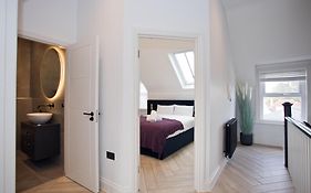 Ultra Stylish Apt Set In An Affluent Location